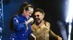 JIMMY RODRÍGUEZ, EL SALSERO MEXICANO, Y DANIELA DARCOURT ESTRENAN «VUELVE»