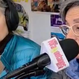 Con Pepa Moleón (Plataforma de pensionistas de Cabezón de la Sal) y Dori Valdizá…